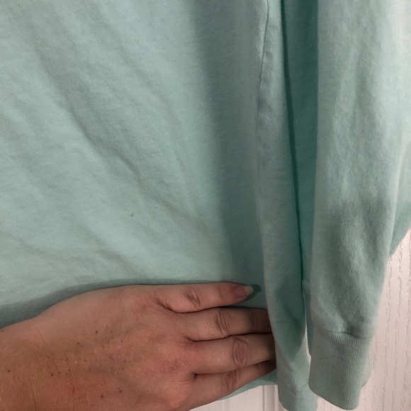 Shirt - Picture 4 of 4